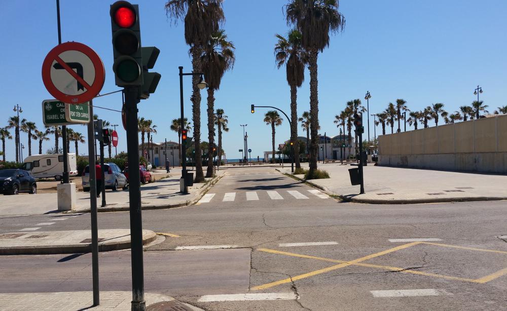 Malvarossa Apartment Near Beach فالنسيا المظهر الخارجي الصورة